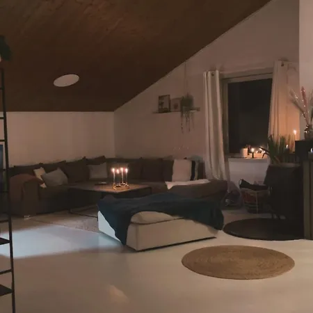 Charming Older House With Private Parking Stavanger