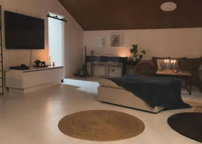 Apartament Charming Older House With Private Parking *